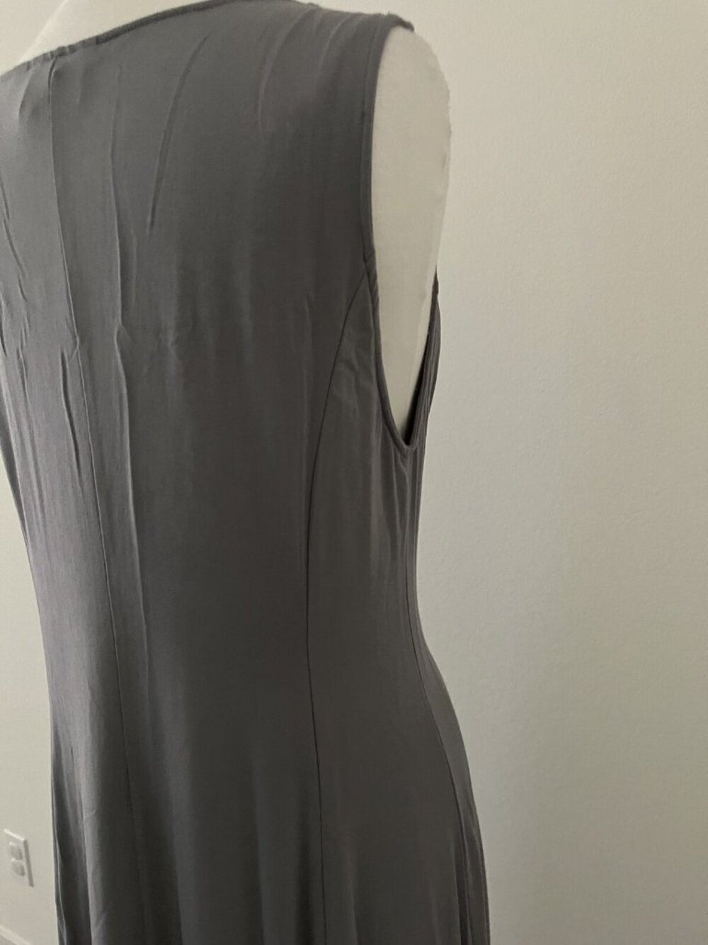 Linea by Louis Dell’Olio Steel‑Gray Knit Cowl‑Neck Midi Dress M Minimalist Luxe - Picture 5 of 7